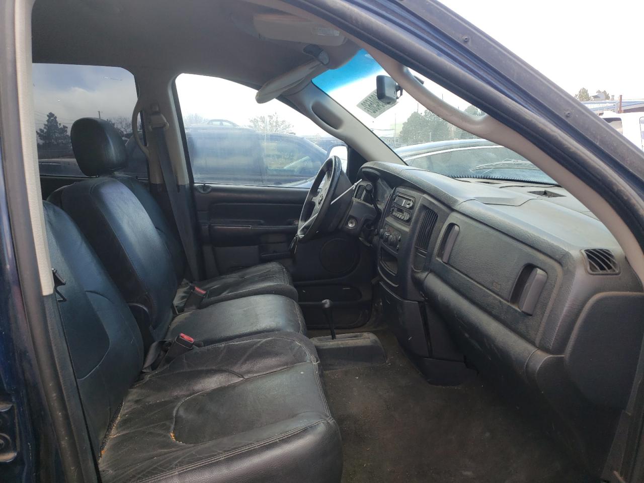 Photo 5 from auction – 2002 DODGE RAM 1500 with VIN 3D7HU18N22G111585