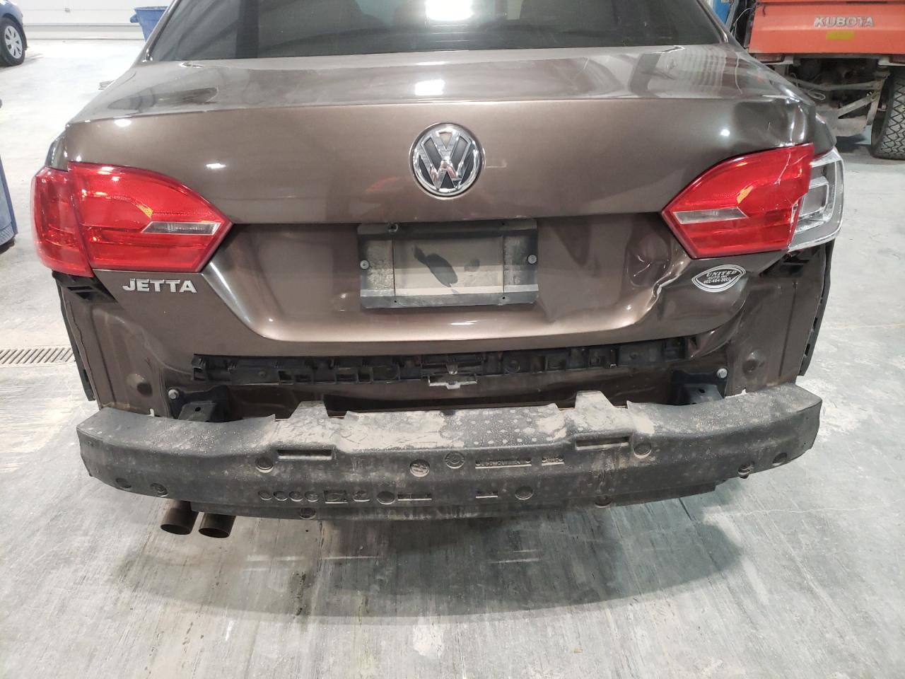 Photo 9 from auction – 2012 VOLKSWAGEN JETTA BASE with VIN 3VW2K7AJ5CM309884