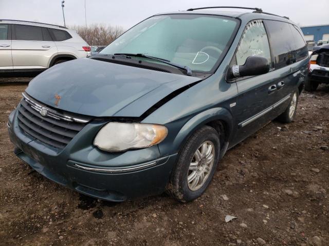Photo 2 from auction – 2006 CHRYSLER TOWN & COU with VIN 2A4GP54L76R692603