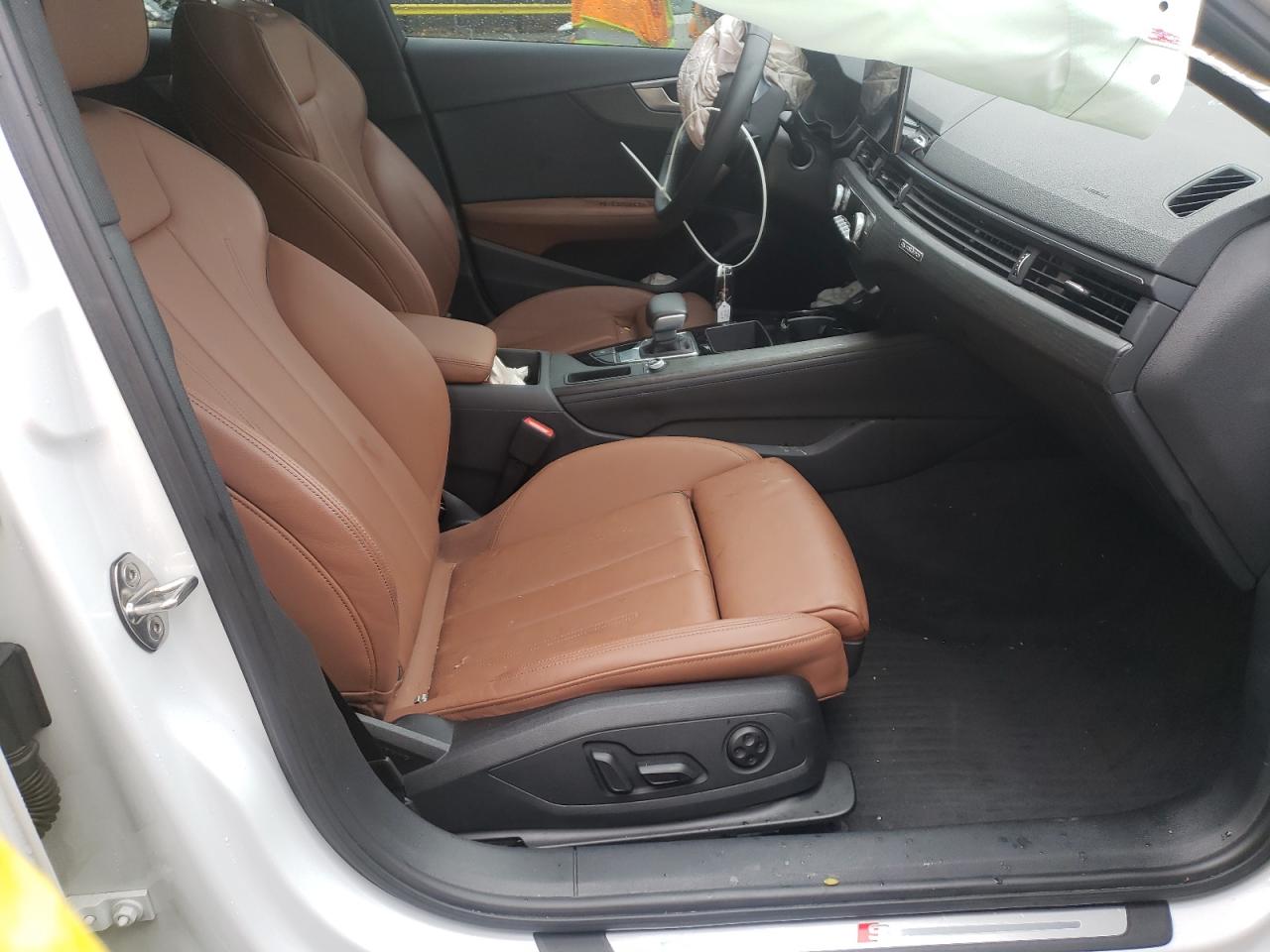 Photo 5 from auction – 2021 AUDI A4 PREMIUM with VIN WAUEABF48MA019031