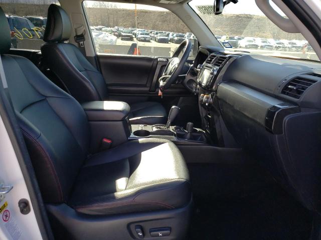 Photo 5 from auction – 2016 TOYOTA 4RUNNER SR with VIN JTEBU5JR3G5369614