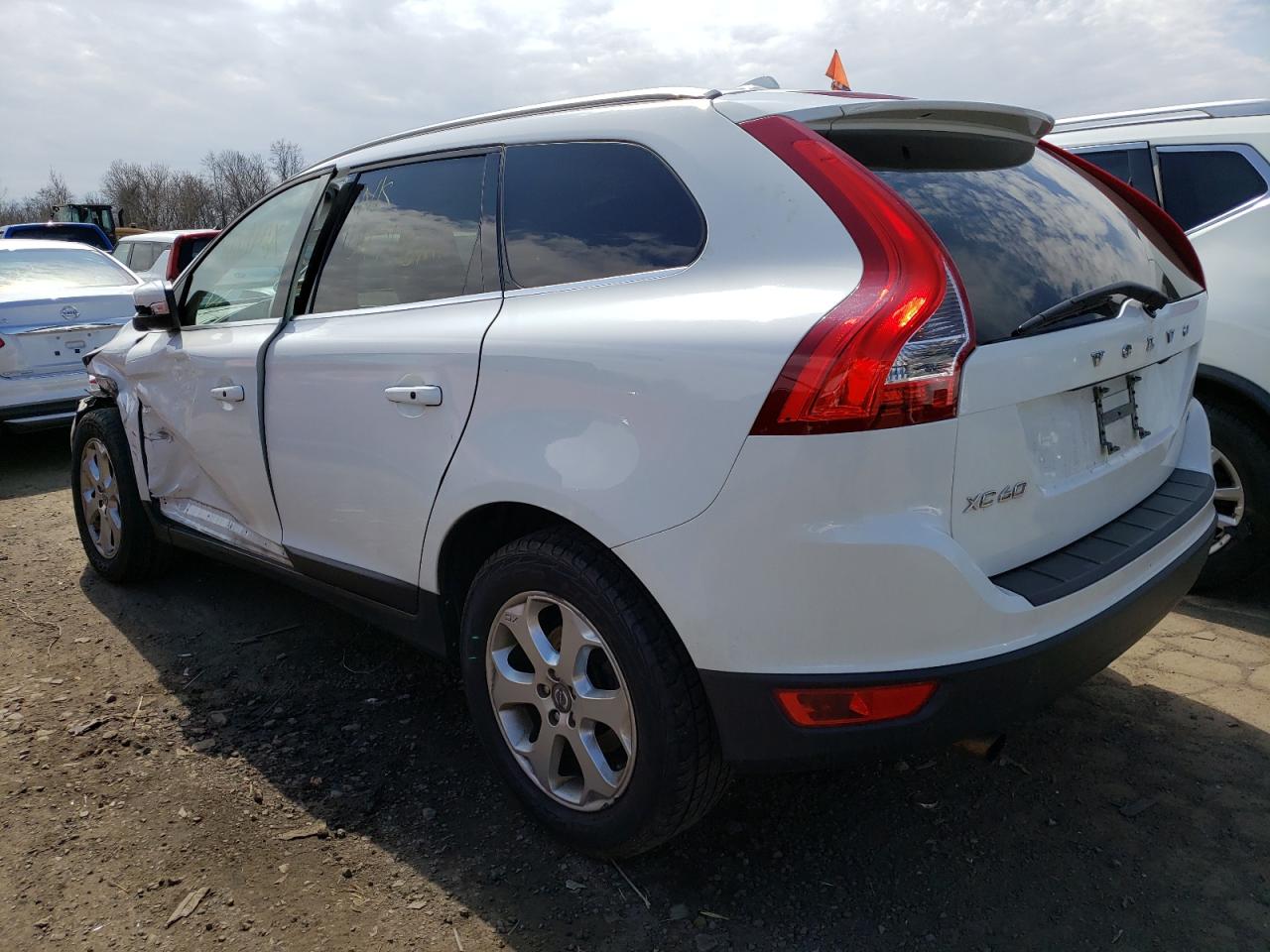 Photo 3 from auction – 2013 VOLVO XC60 3.2 with VIN YV4940DZ4D2388930