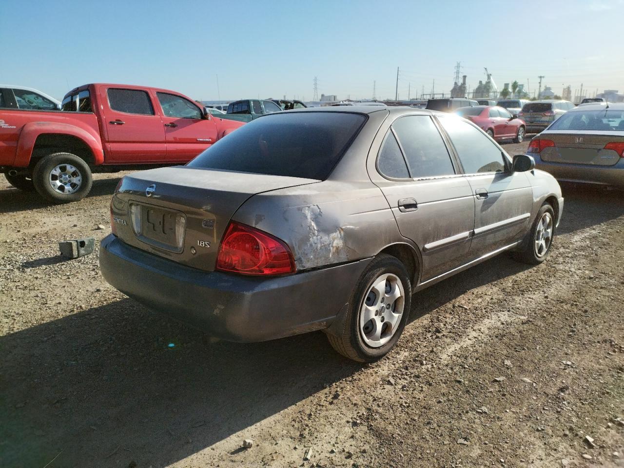 Photo 4 from auction – 2004 NISSAN SENTRA 1.8 with VIN 3N1CB51D64L474097