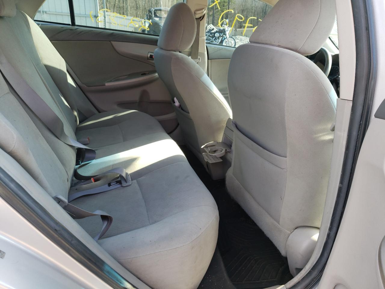 Photo 6 from auction – 2010 TOYOTA COROLLA BA with VIN 1NXBU4EE7AZ343726