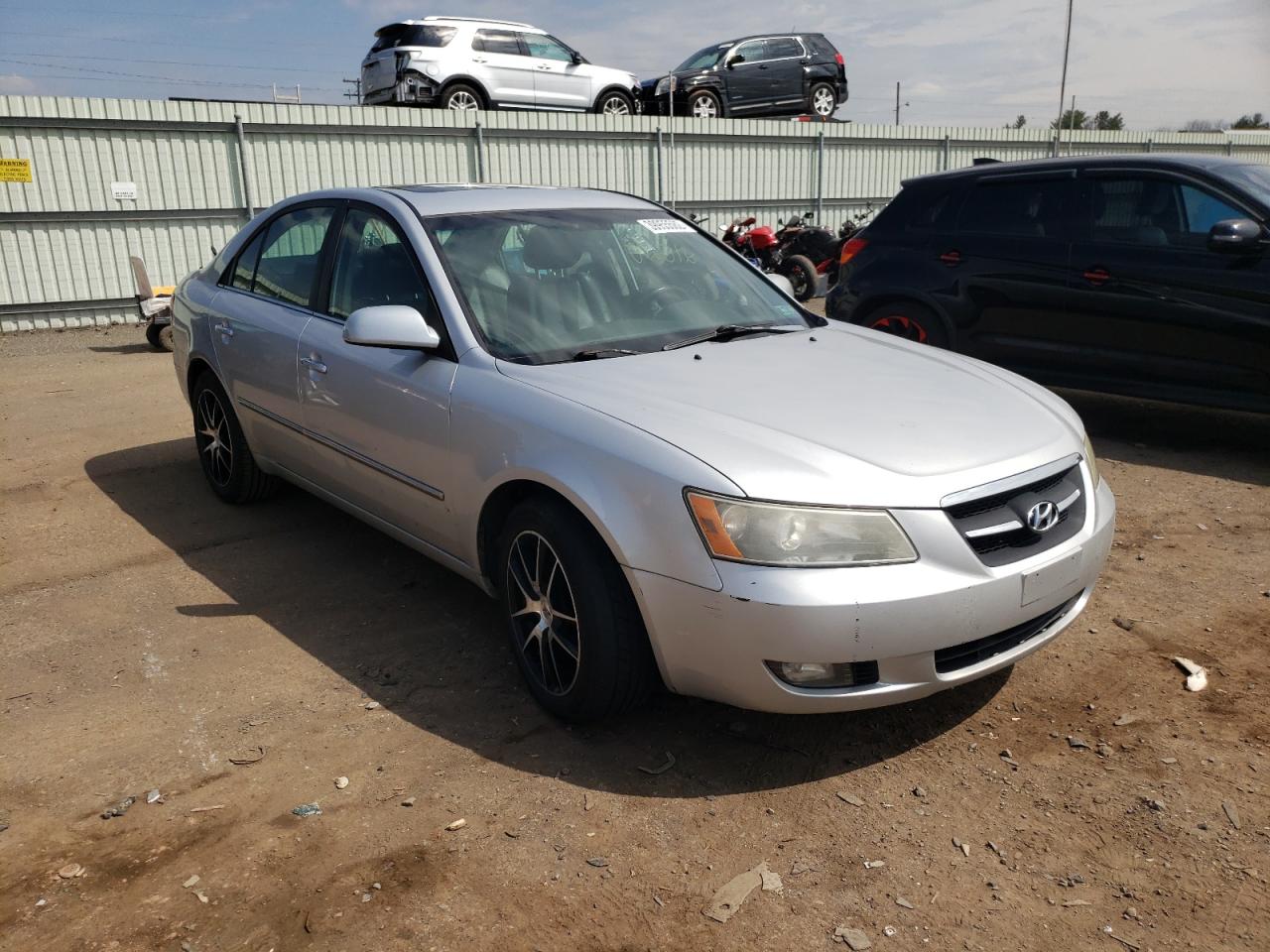 HYUNDAI SONATA SE 2008 with VIN 5NPEU46C88H330101 - Photo from auction