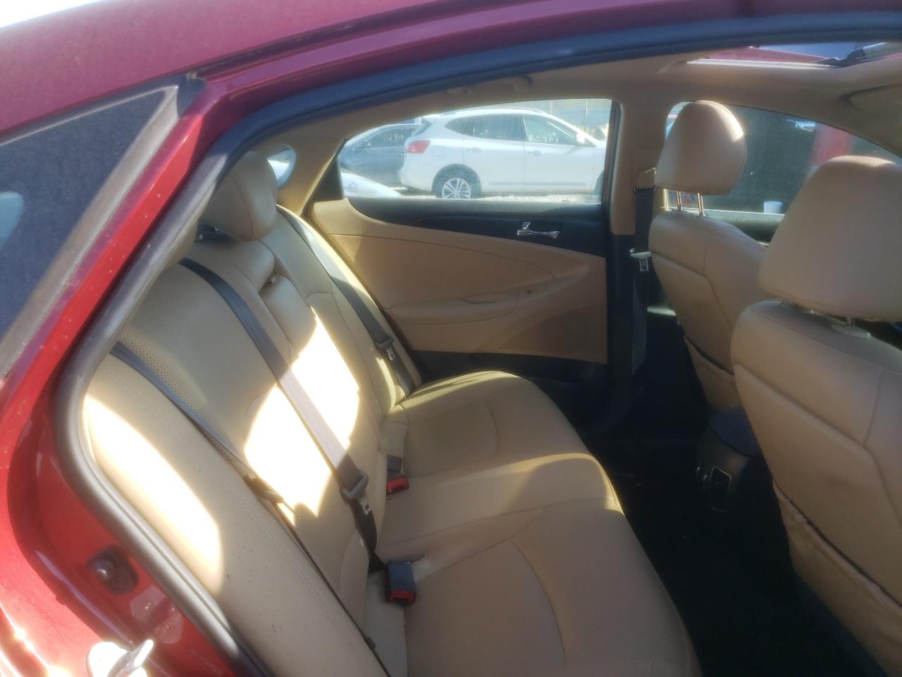 Zdjęcie 6 z aukcji – 2014 HYUNDAI SONATA SE z VIN 5NPEC4AC2EH831037