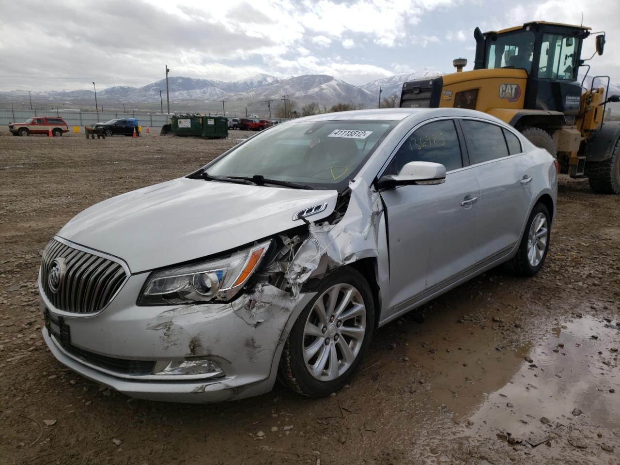 Photo 2 from auction – 2015 BUICK LACROSSE with VIN 1G4GB5G34FF121265