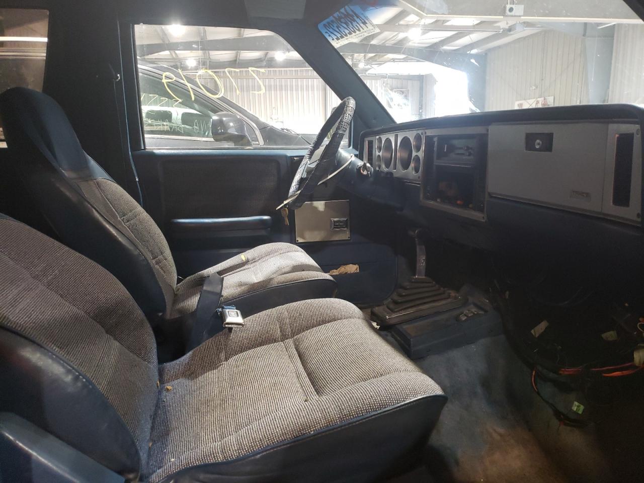 Photo 5 from auction – 1985 CHEVROLET BLAZER S10 with VIN 1G8CT18B2F8109063