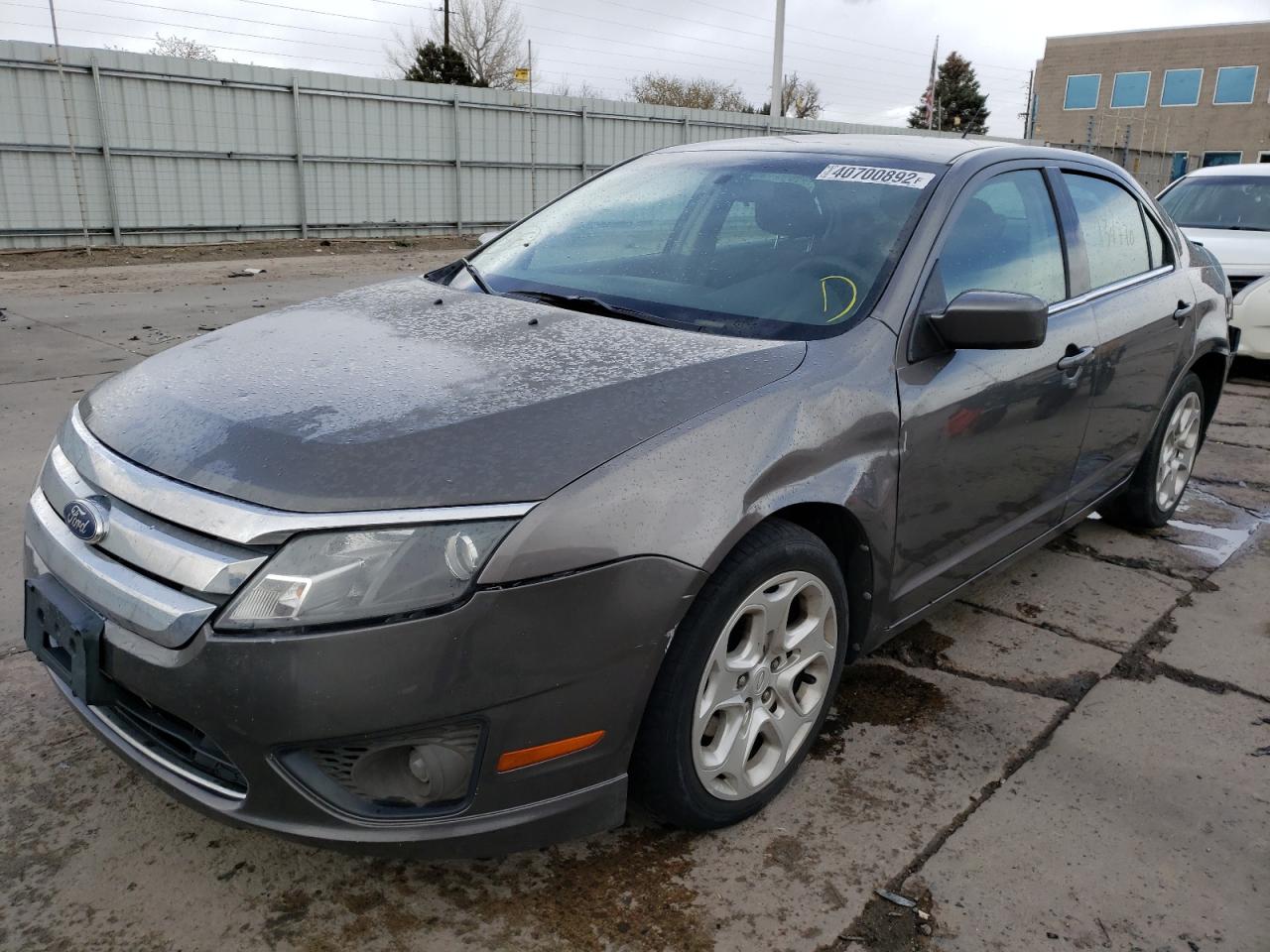 Photo 2 from auction – 2011 FORD FUSION SE with VIN 3FAHP0HA5BR156958