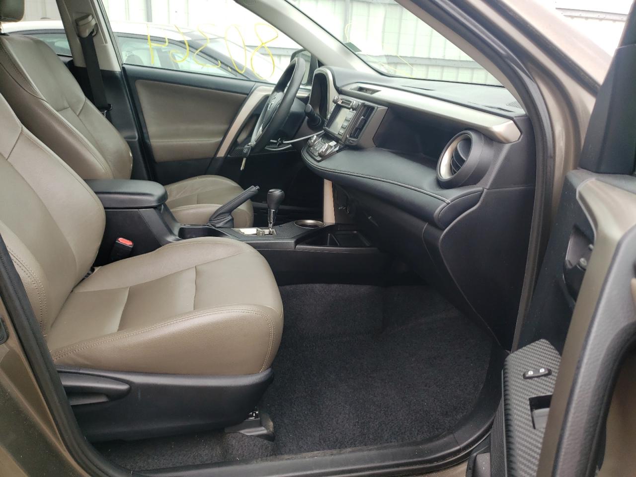 Photo 5 from auction – 2013 TOYOTA RAV4 XLE with VIN 2T3WFREV6DW041753