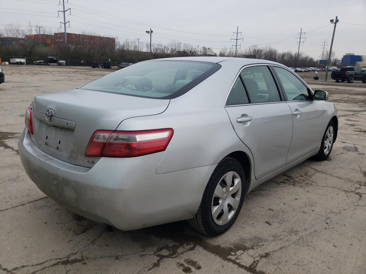 Photo 4 from auction – 2007 TOYOTA CAMRY CE with VIN 4T1BE46K07U696951