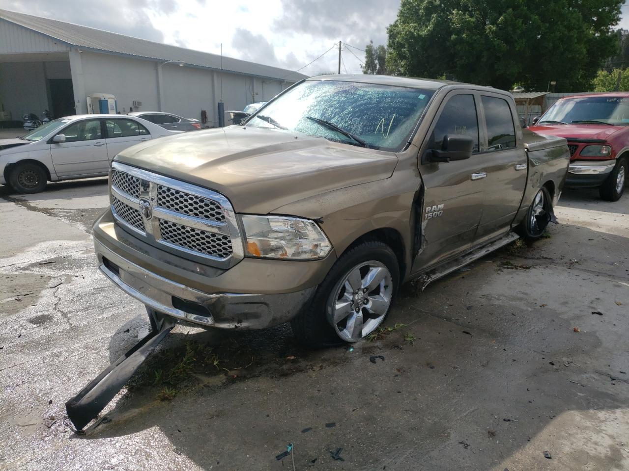 Photo 2 from auction – 2014 RAM 1500 SLT with VIN 1C6RR6LGXES194550