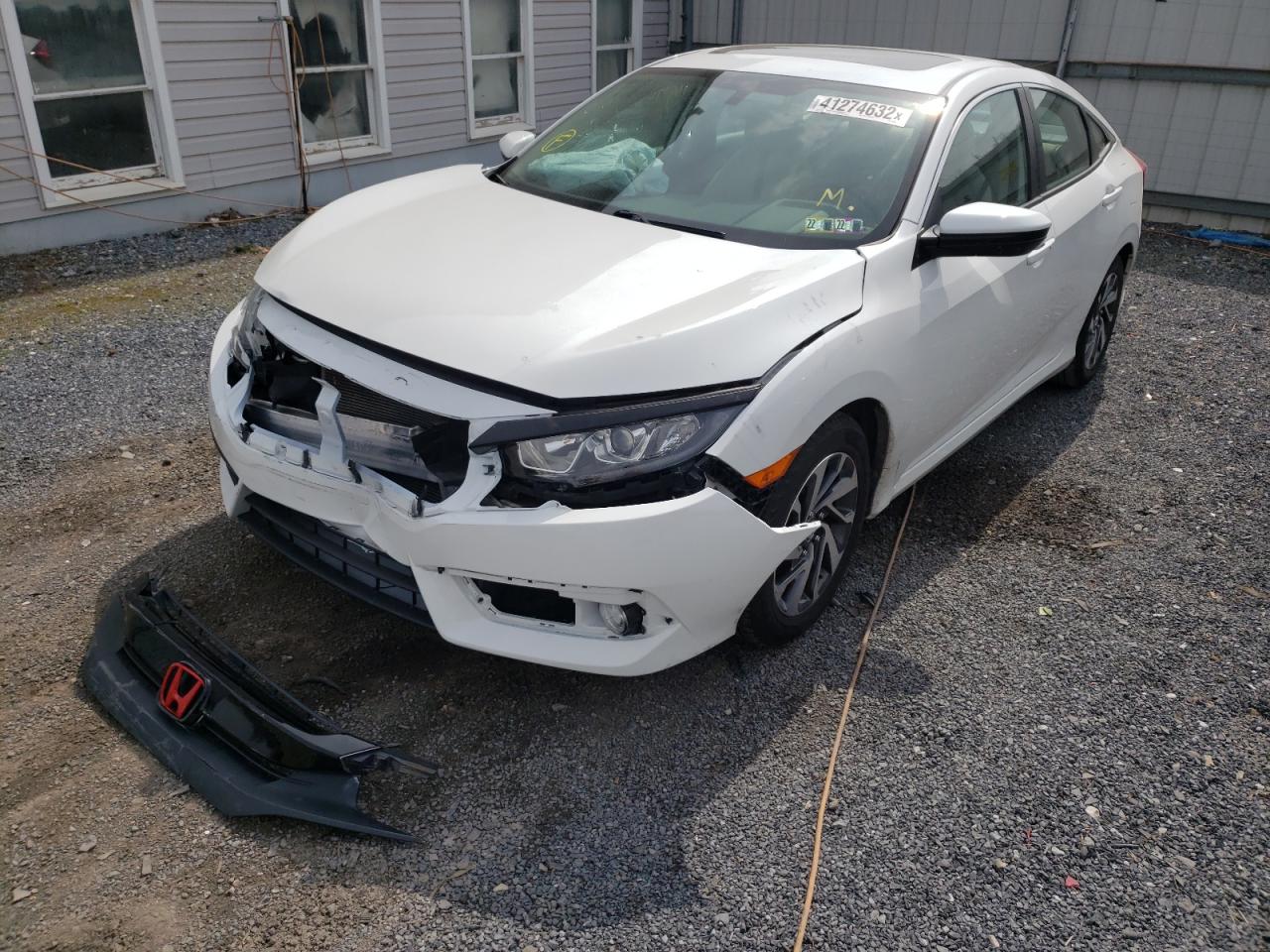 Photo 2 from auction – 2016 HONDA CIVIC EX with VIN 19XFC2F72GE201708