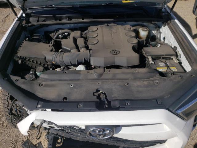 Photo 7 from auction – 2018 TOYOTA 4RUNNER SR with VIN JTEZU5JR7J5171365