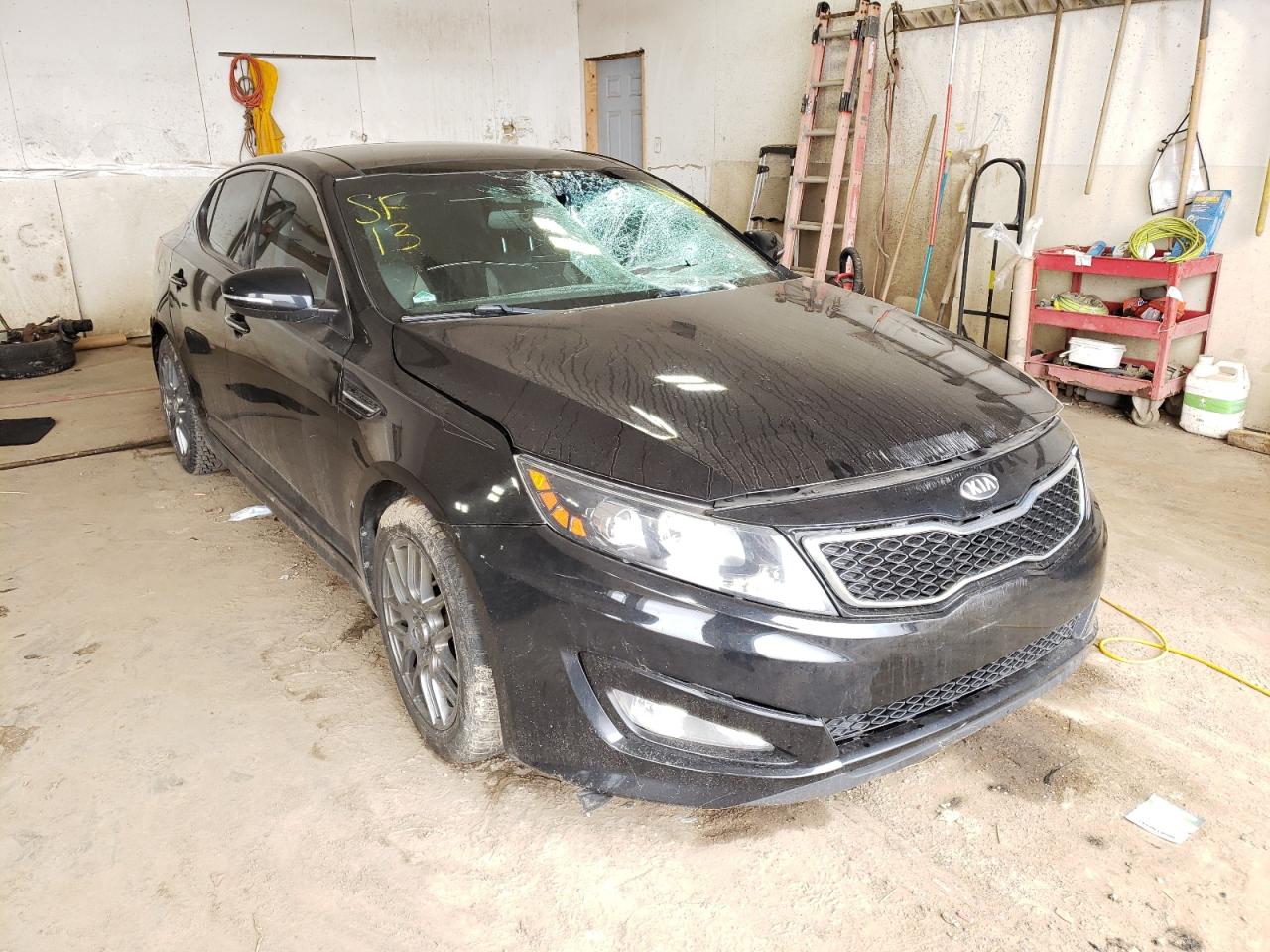 KIA OPTIMA SX 2013 with VIN 5XXGR4A67DG239211 - Photo from auction