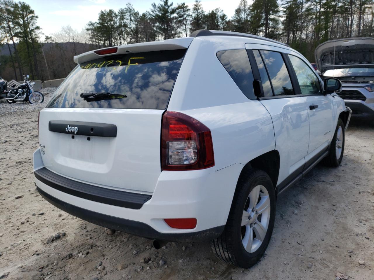 Photo 4 from auction – 2015 JEEP COMPASS SP with VIN 1C4NJDBB9FD248810