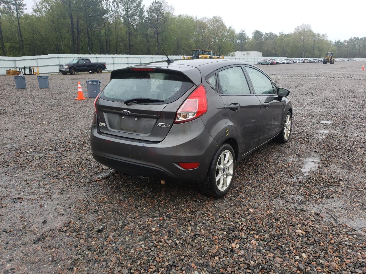 Photo 4 from auction – 2015 FORD FIESTA SE with VIN 3FADP4EJ9FM189670