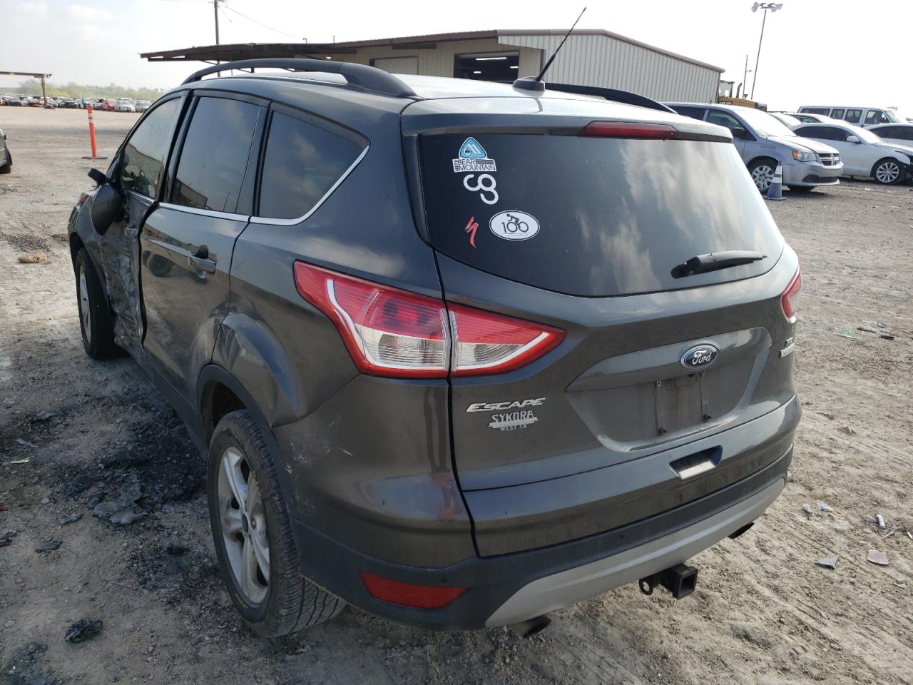 Photo 3 from auction – 2016 FORD ESCAPE SE with VIN 1FMCU0GX5GUC57299