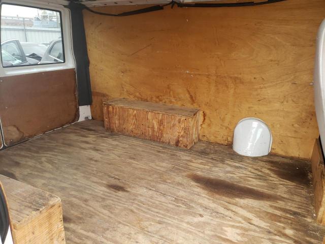 Photo 6 from auction – 2002 CHEVROLET ASTRO with VIN 1GCDM19X92B156802