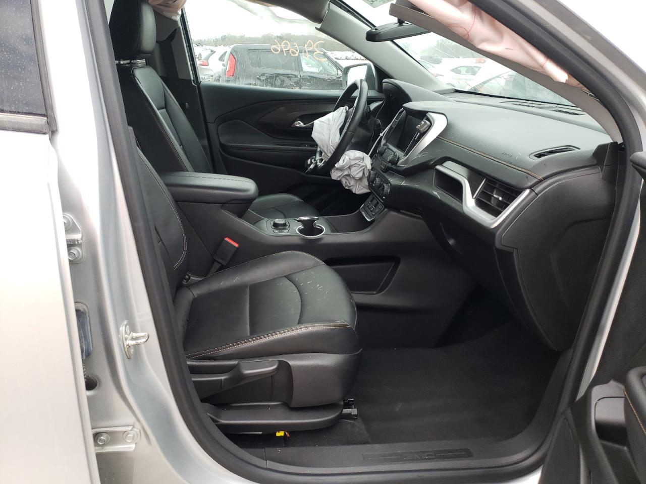 Photo 5 from auction – 2019 GMC TERRAIN SL with VIN 3GKALPEX4KL305926