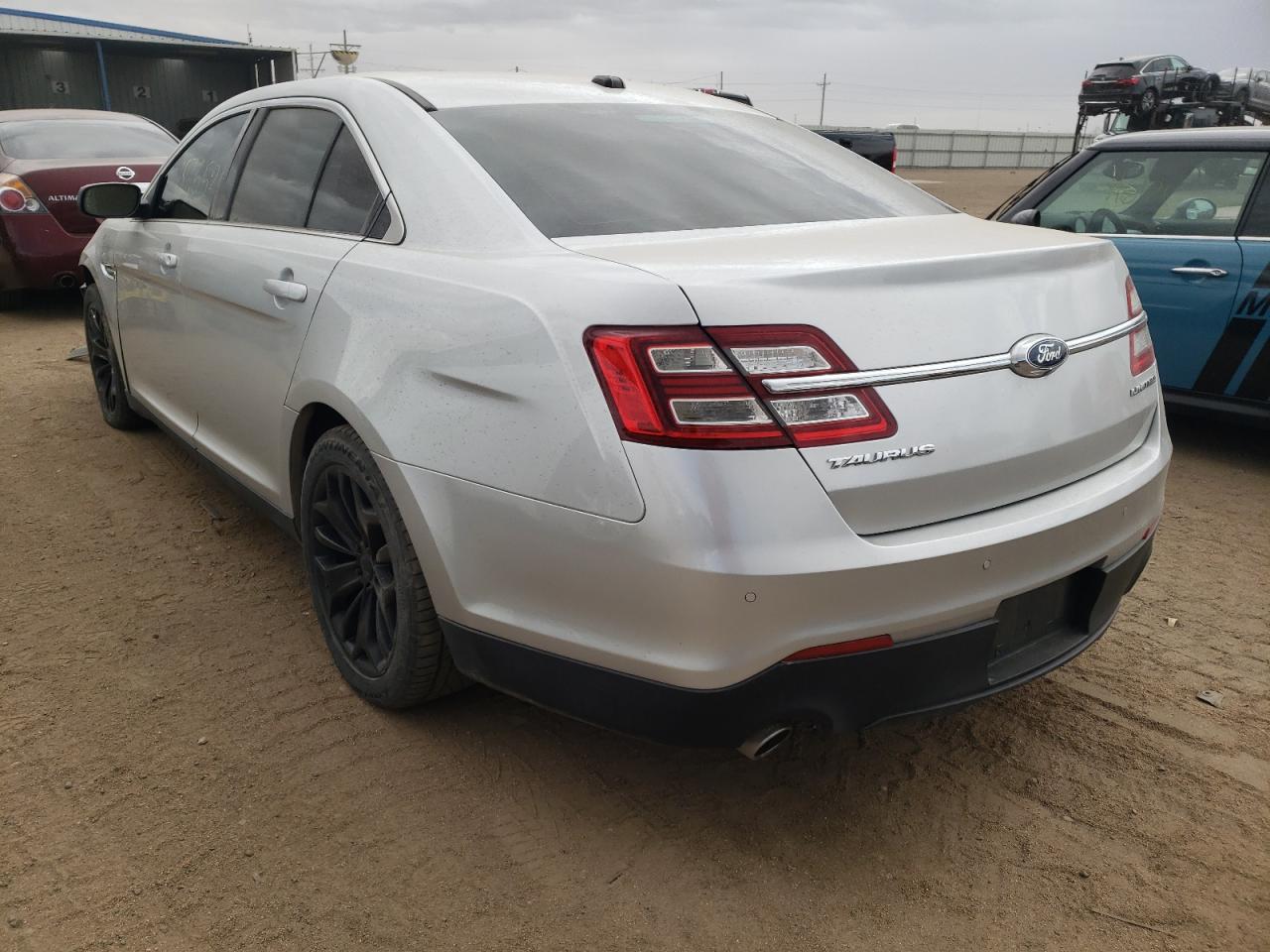 Photo 3 from auction – 2013 FORD TAURUS LIM with VIN 1FAHP2F8XDG126568