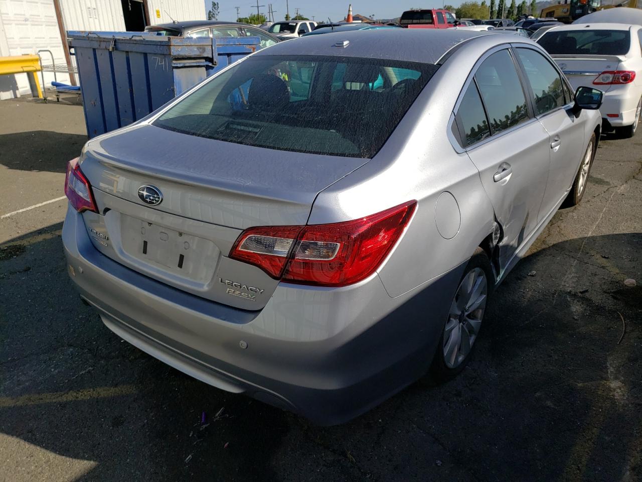 Photo 4 from auction – 2015 SUBARU LEGACY 2.5 with VIN 4S3BNAC6XF3007660