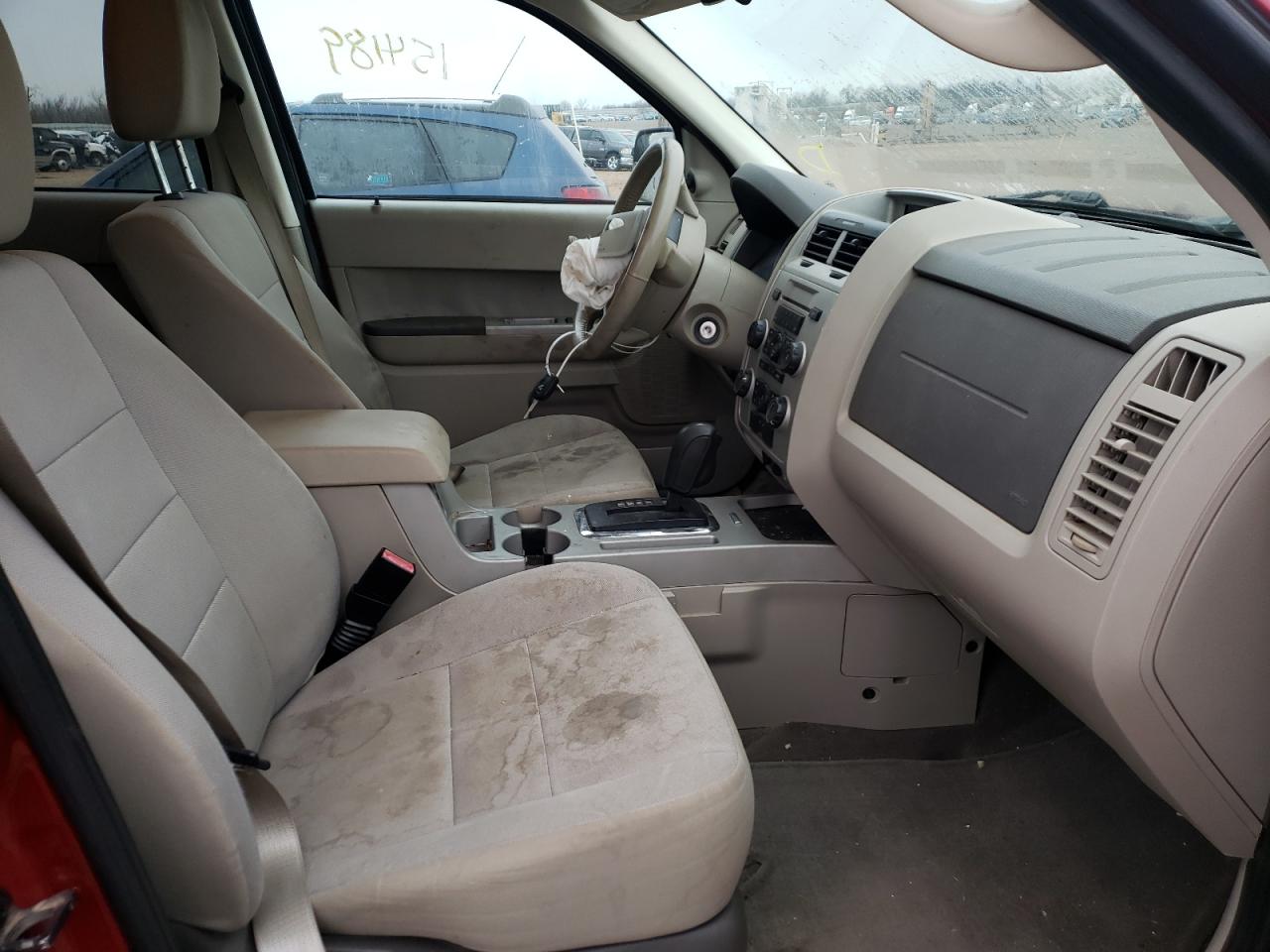Photo 5 from auction – 2011 FORD ESCAPE XLT with VIN 1FMCU0D78BKC29621