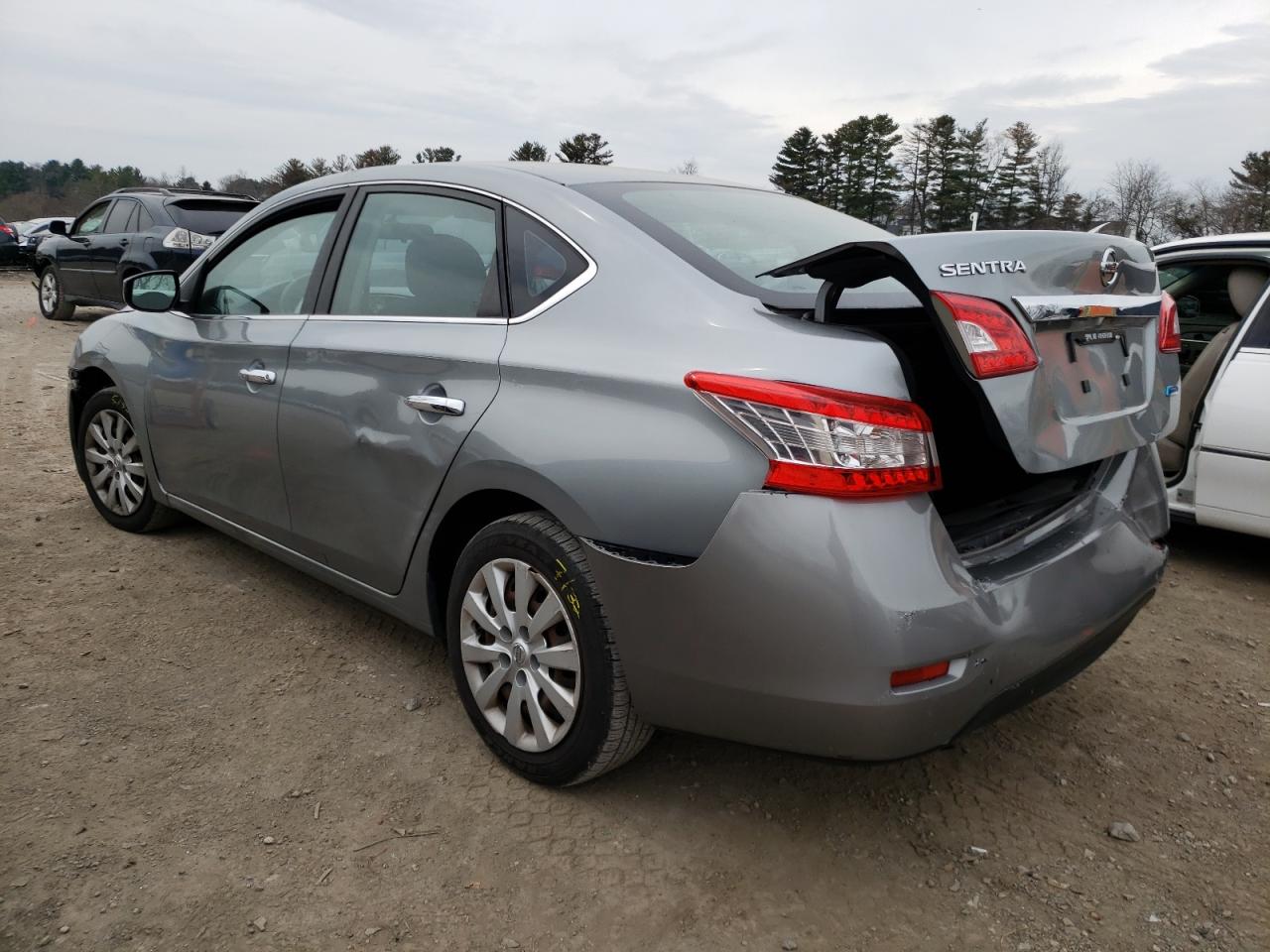 Photo 3 from auction – 2014 NISSAN SENTRA S with VIN 3N1AB7AP3EY337040