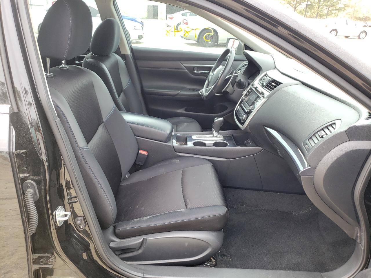 Photo 5 from auction – 2018 NISSAN ALTIMA 2.5 with VIN 1N4AL3AP2JC106464