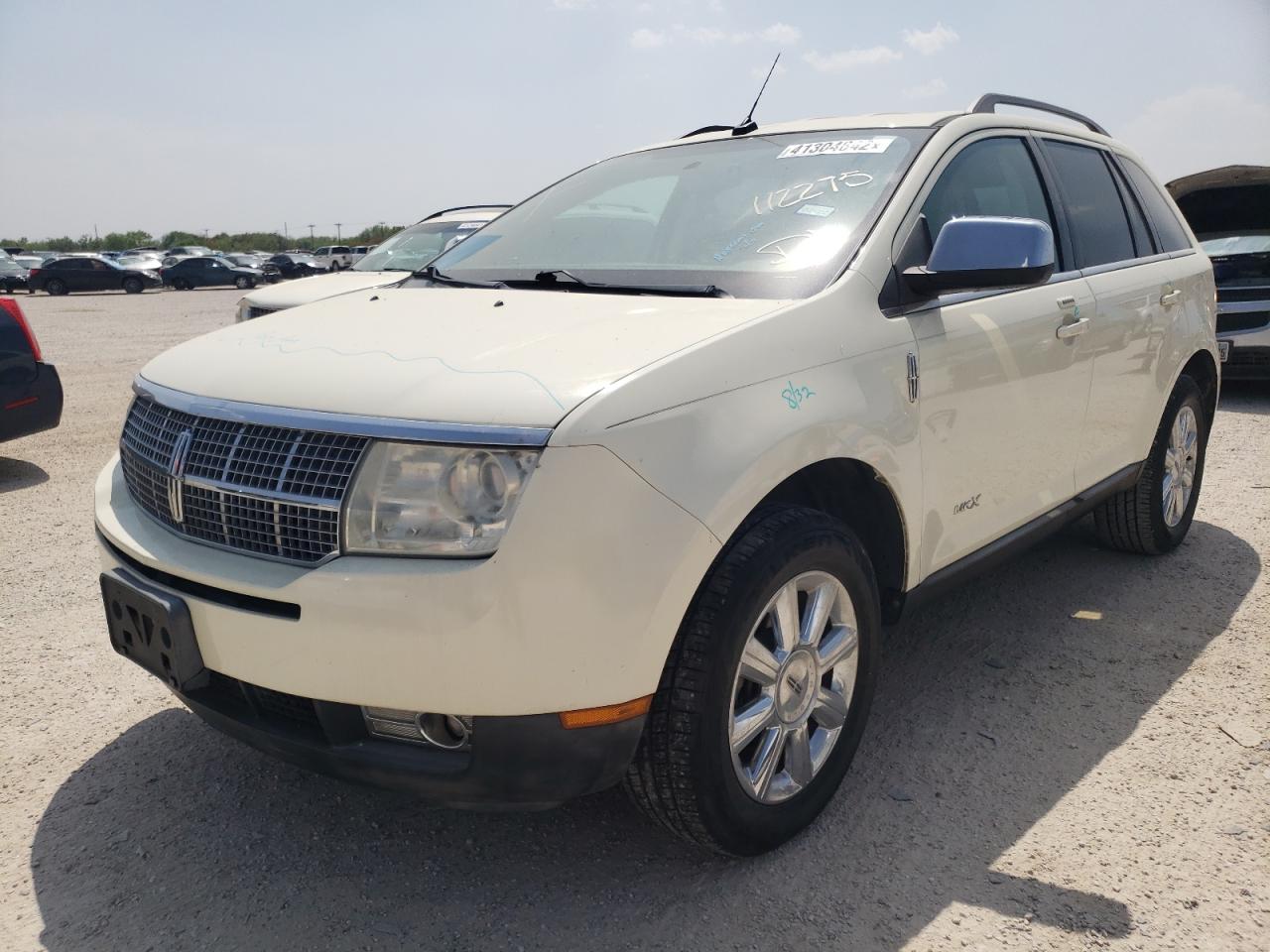 Photo 2 from auction – 2008 LINCOLN MKX with VIN 2LMDU68C38BJ39251