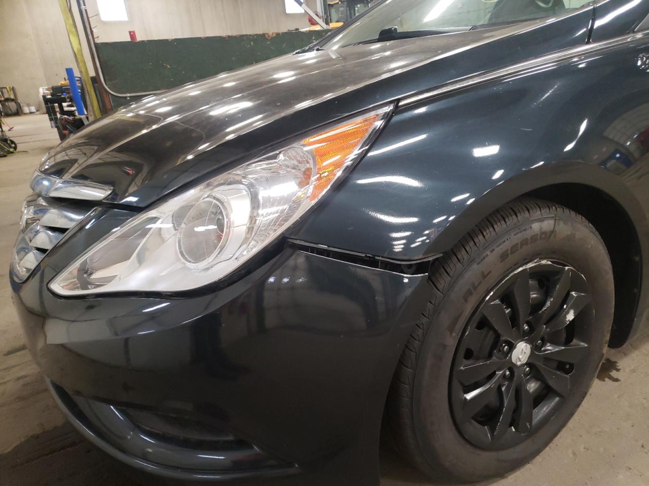 Photo 9 from auction – 2011 HYUNDAI SONATA GLS with VIN 5NPEB4AC6BH113926