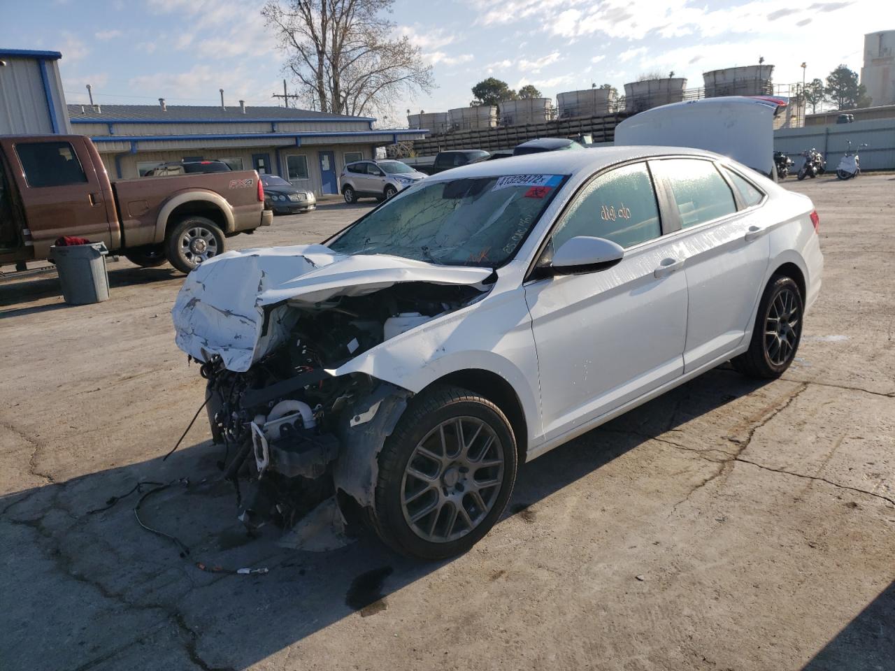 Photo 2 from auction – 2019 VOLKSWAGEN JETTA S with VIN 3VWCB7BU4KM199650