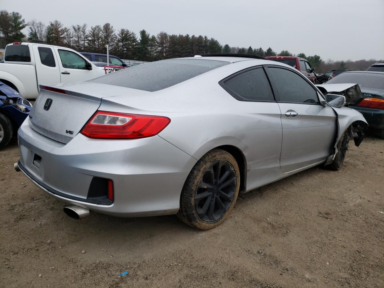 Photo 4 from auction – 2014 HONDA ACCORD EXL with VIN 1HGCT2B86EA005287