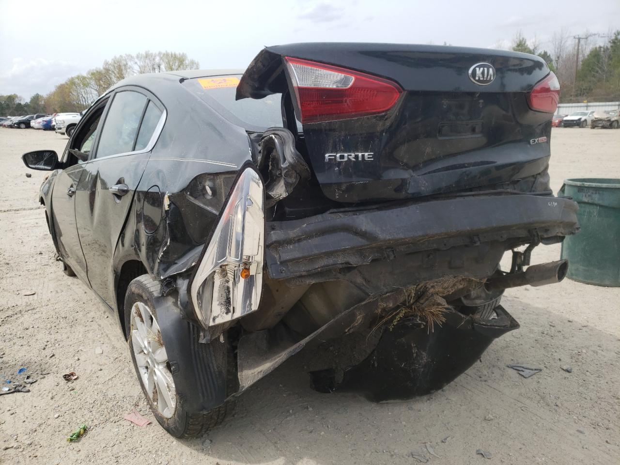 صورة رقم 3 من المزاد - 2014 KIA FORTE EX مع VIN KNAFX4A86E5080509