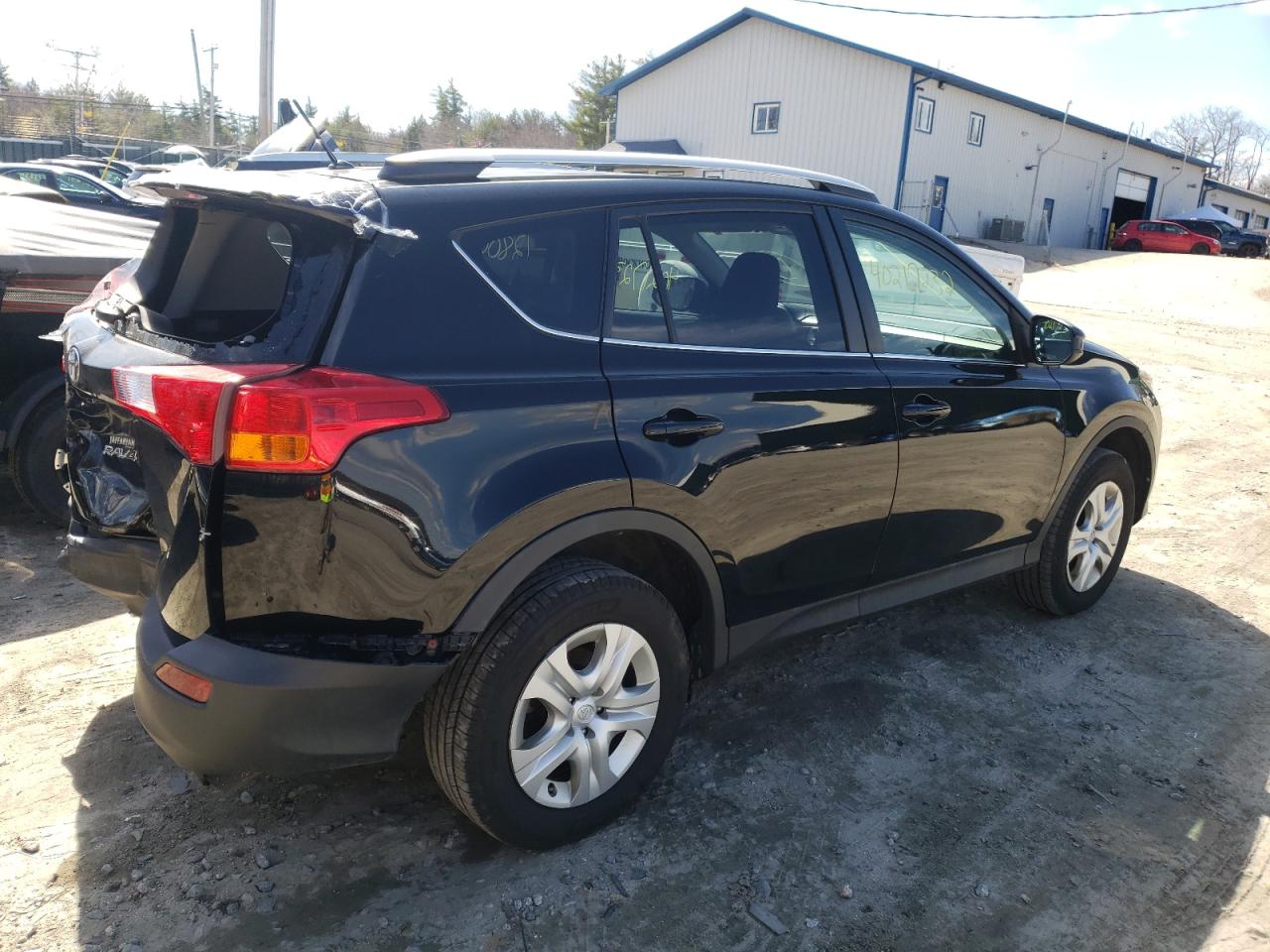 Zdjęcie 4 z aukcji – 2015 TOYOTA RAV4 LE z VIN 2T3BFREV2FW296319