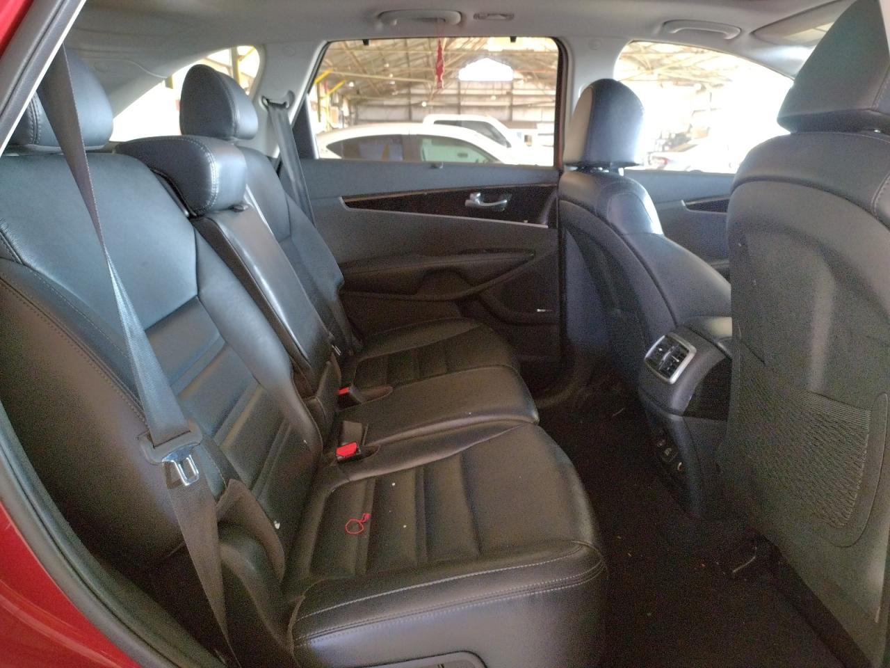 Photo 6 from auction – 2019 KIA SORENTO EX with VIN 5XYPH4A56KG464609
