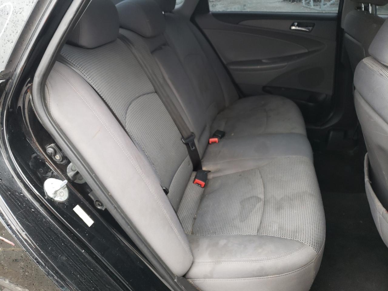 Photo 6 from auction – 2011 HYUNDAI SONATA GLS with VIN 5NPEB4AC9BH005428