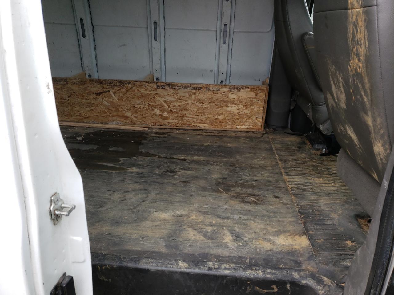 Photo 6 from auction – 2013 CHEVROLET EXPRESS G2 with VIN 1GCWGGBA7D1157075