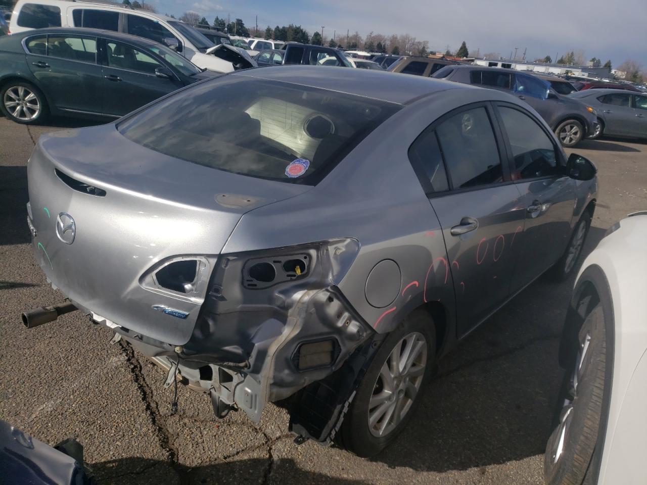 Photo 4 from auction – 2012 MAZDA 3 I with VIN JM1BL1V71C1605512