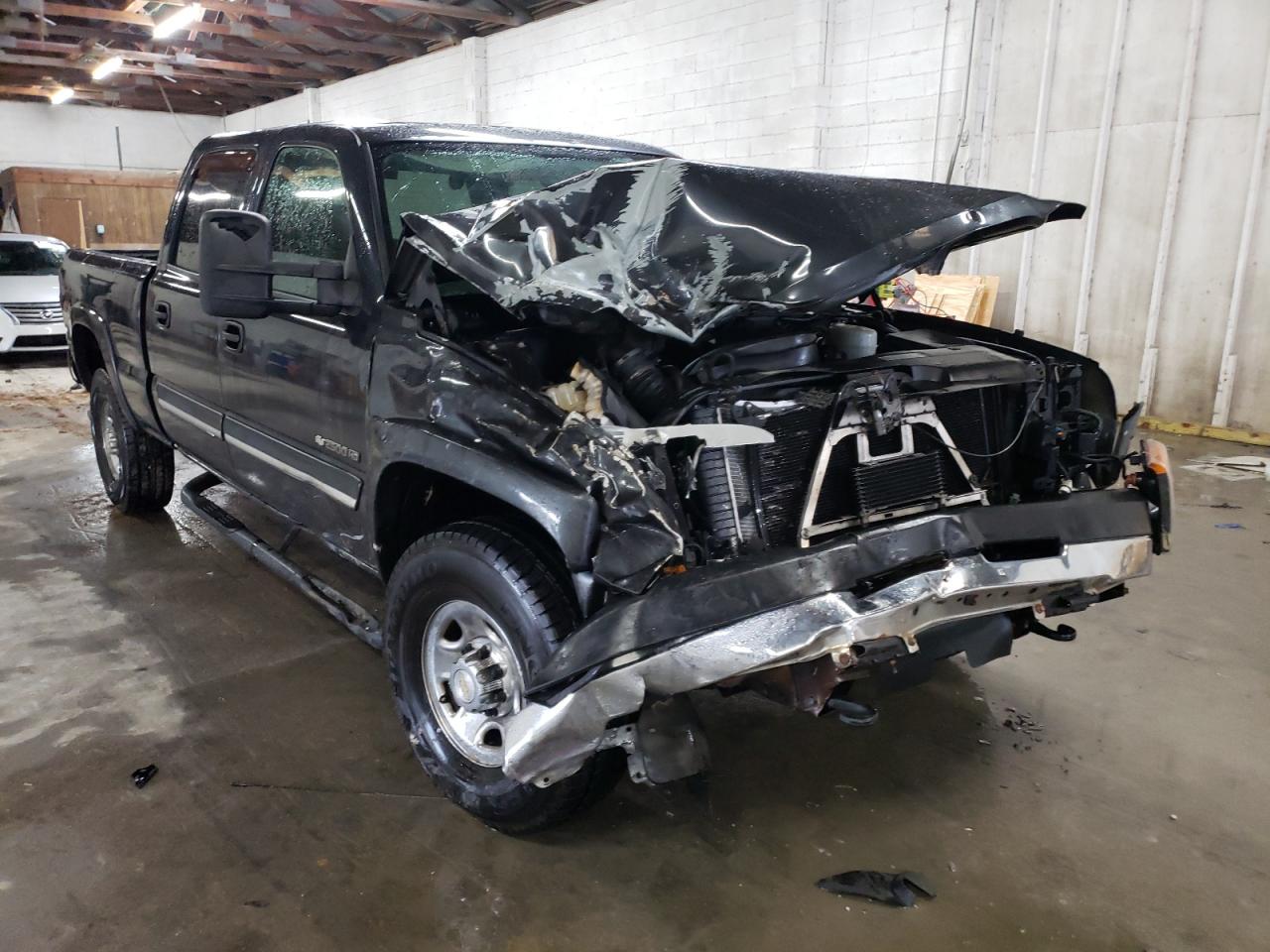 CHEVROLET silverado 2004 with VIN 1GCHK23U24F106234 - Photo from auction