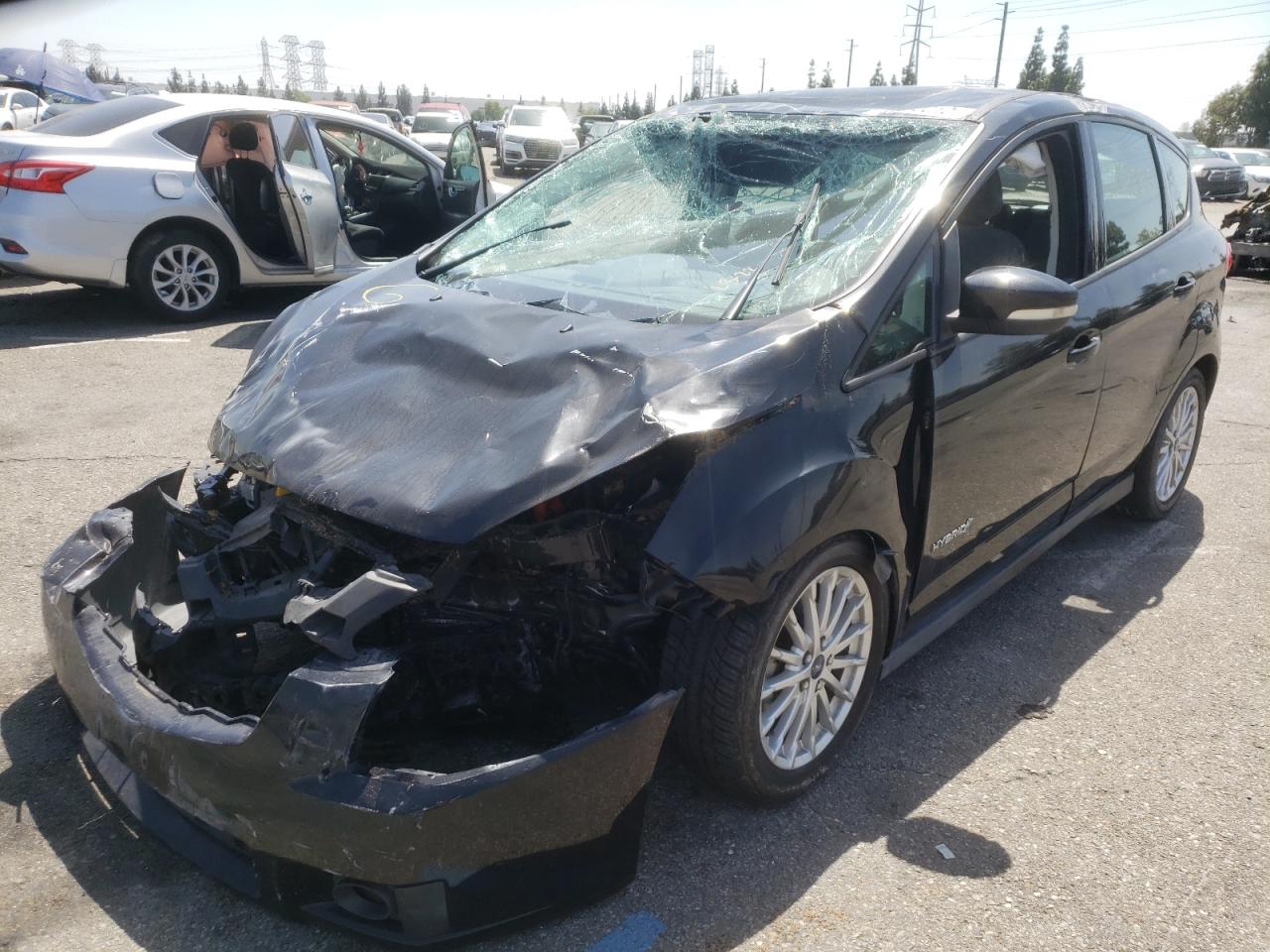 Photo 2 from auction – 2013 FORD C-MAX SE with VIN 1FADP5AUXDL504514