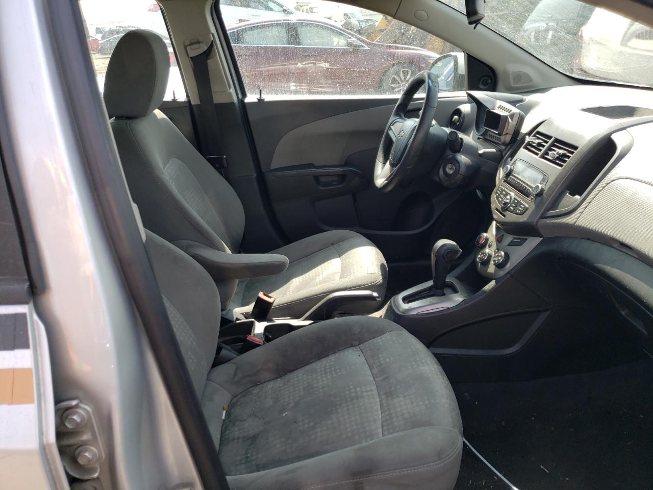 Photo 5 from auction – 2012 CHEVROLET SONIC LS with VIN 1G1JA5SH7C4125343