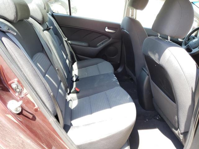 Photo 6 from auction – 2017 KIA FORTE LX with VIN 3KPFL4A78HE152325