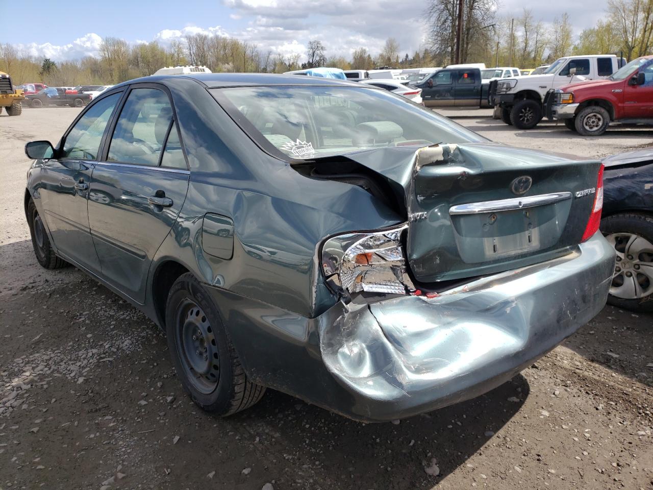 Photo 3 from auction – 2003 TOYOTA CAMRY LE with VIN JTDBE32K230174215