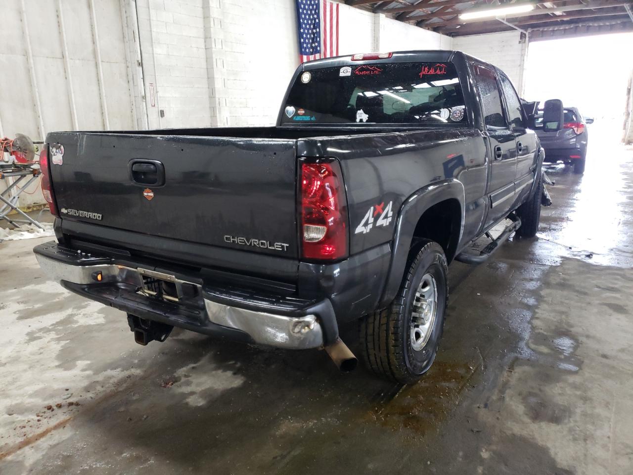 Photo 4 from auction – 2004 CHEVROLET silverado with VIN 1GCHK23U24F106234