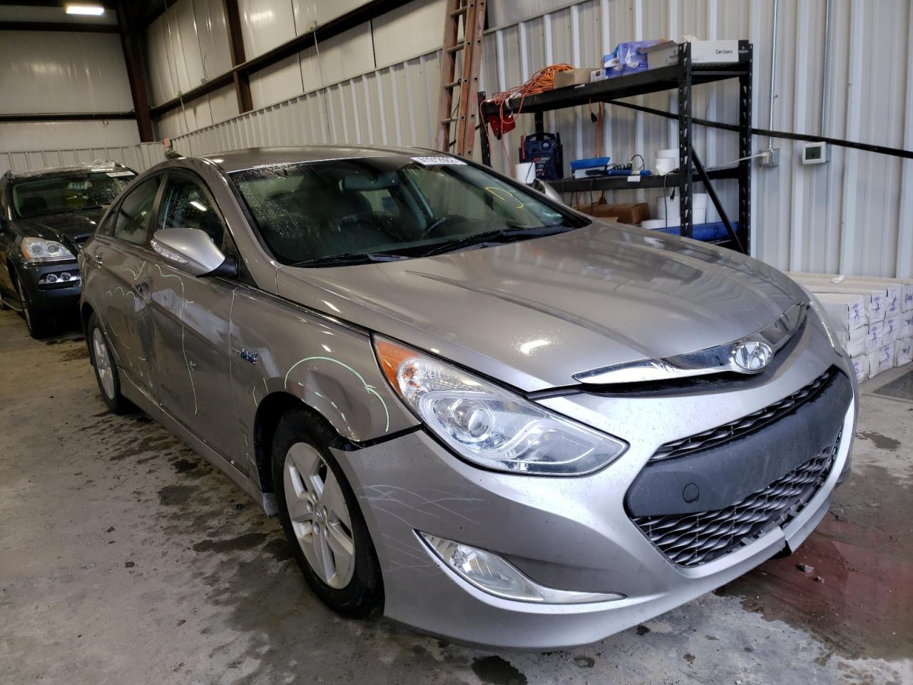 HYUNDAI SONATA HYB 2012 con VIN KMHEC4A48CA033103 - Foto de la subasta