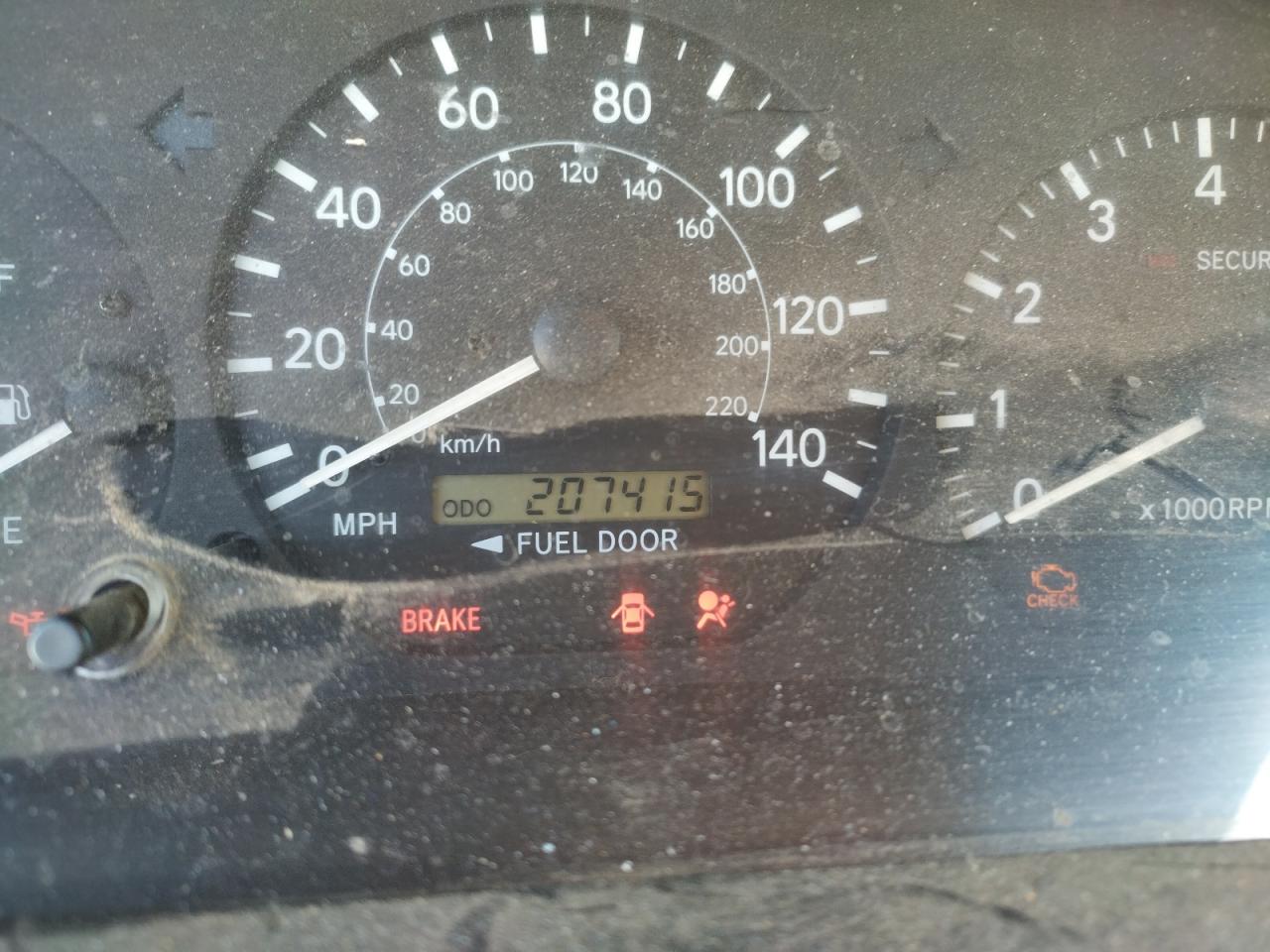 Photo 8 from auction – 2000 TOYOTA CAMRY LE with VIN JT2BF28K9Y0287920