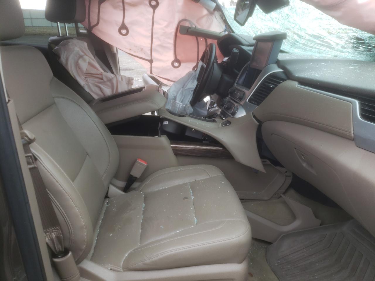 Photo 5 from auction – 2016 GMC YUKON SLT with VIN 1GKS2BKC7GR336065