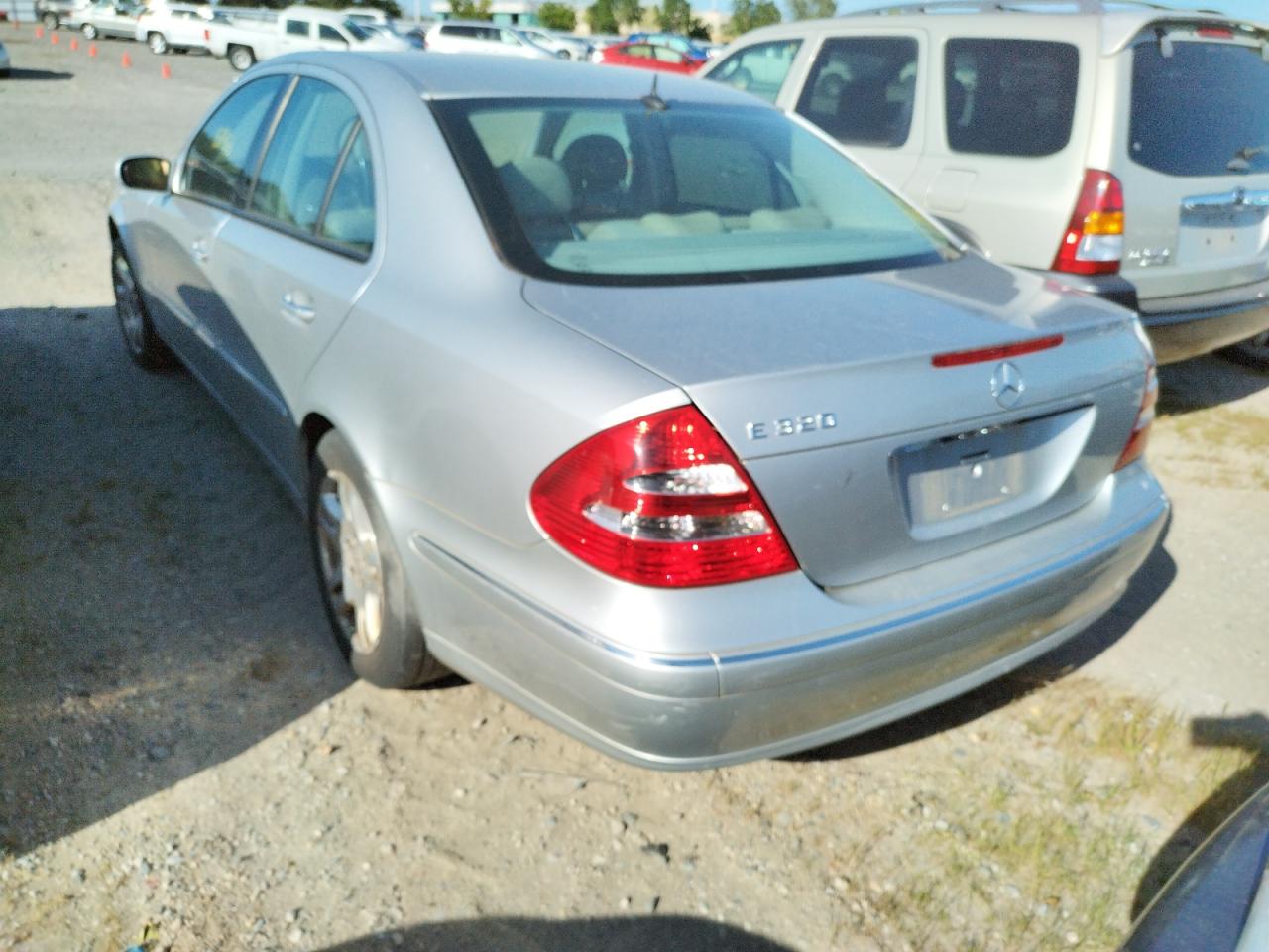 Photo 3 from auction – 2005 MERCEDES-BENZ E 320 with VIN WDBUF65J45A652348