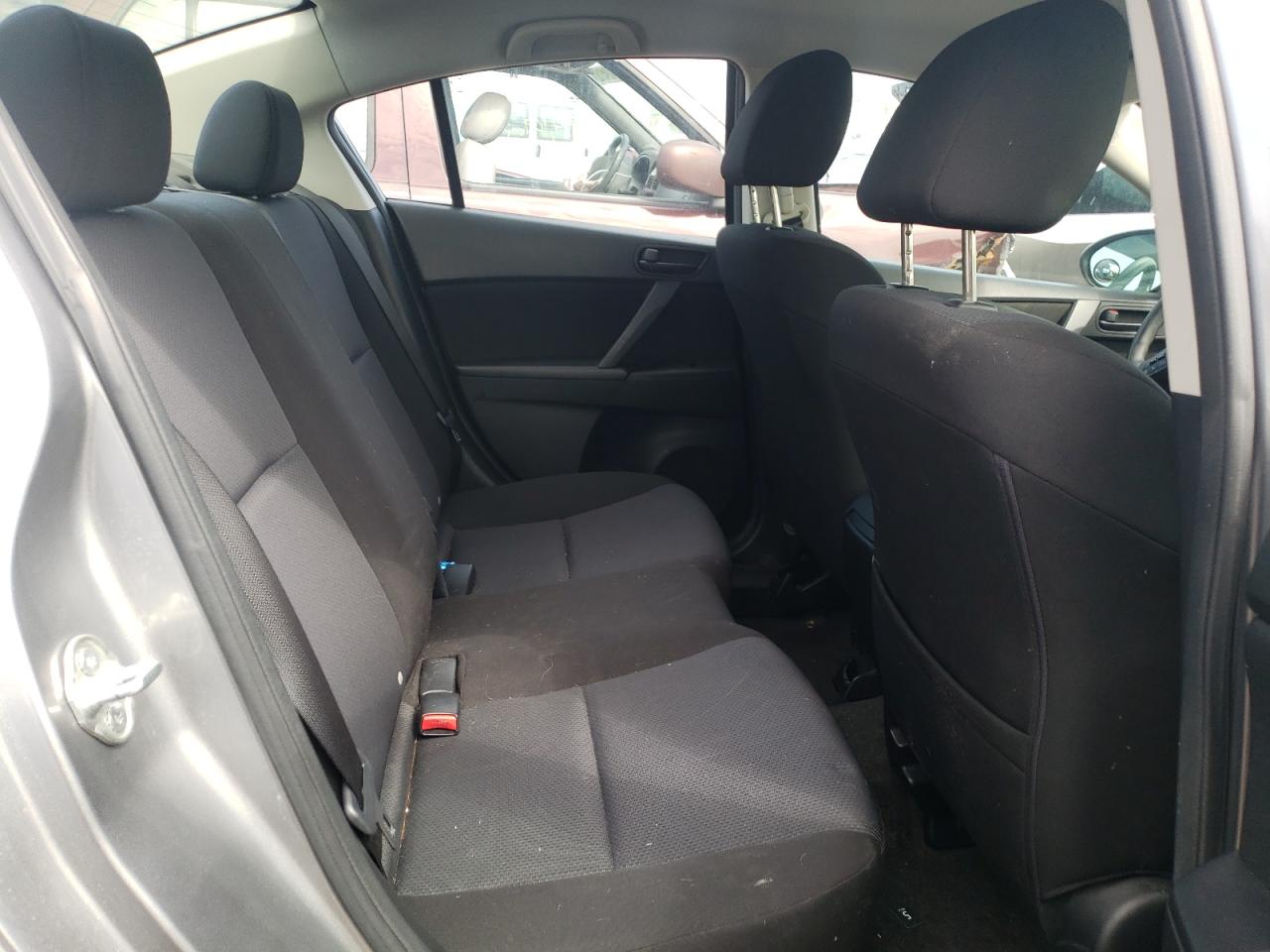 Photo 6 from auction – 2010 MAZDA 3 I with VIN JM1BL1SF8A1296761